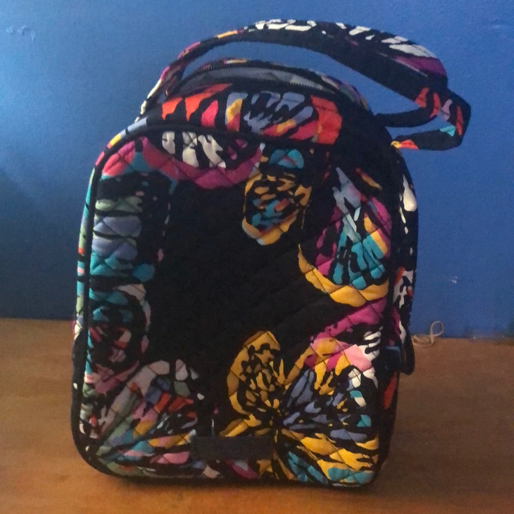 VERA BRADLEY lunchbag NWT